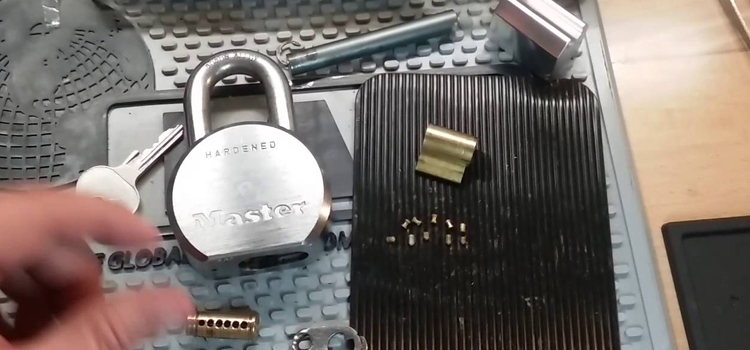 Rekey Master Lock in Denistone