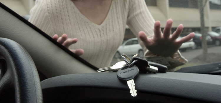 vehicle lockout service Denistone